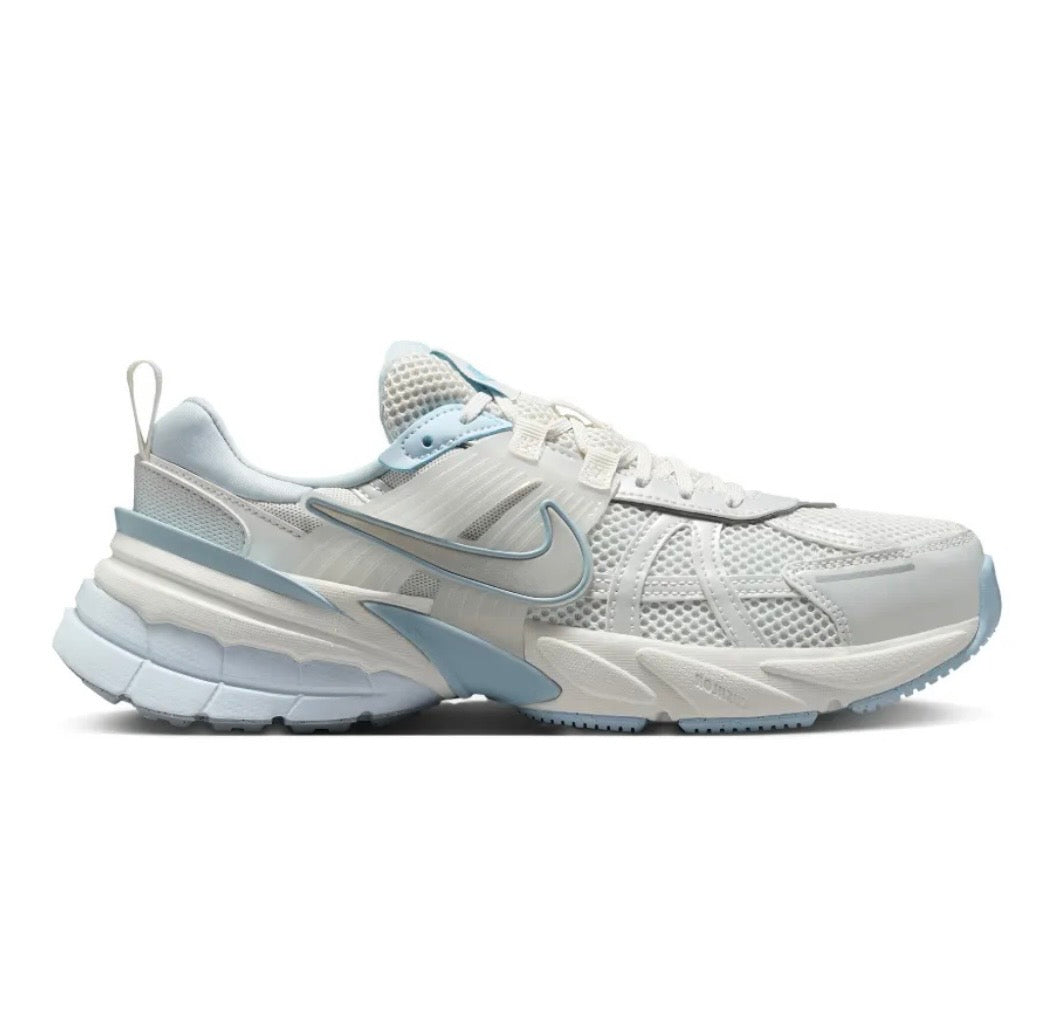 נעלי Nike V2K White Light Blue מקוריות בעיצוב אופנתי עכשווי לקידום אתר