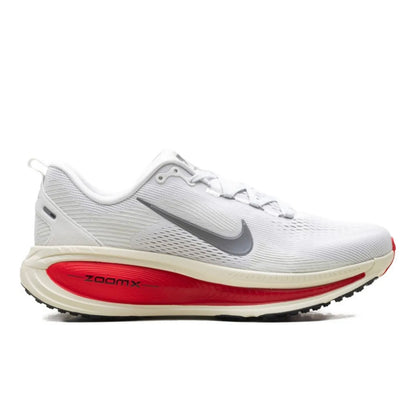 נעלי Nike Vomero Plus Grey Red מקוריות בעיצוב אופנתי עכשווי לקידום אתר