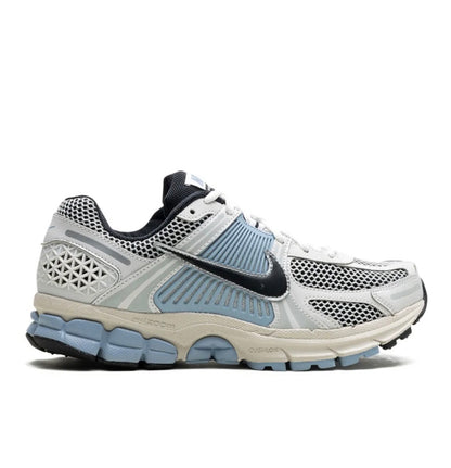 נעלי Nike Zoom Vomero 5 White Blue מקוריות בעיצוב אופנתי עכשווי לקידום אתר