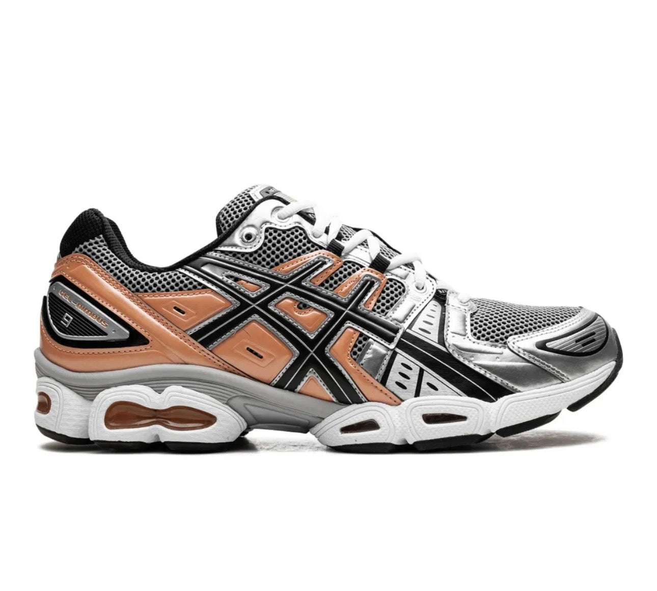 נעלי Asics Gel Nimbus Silver Black Peach מקוריות בעיצוב אופנתי עכשווי לקידום אתר
