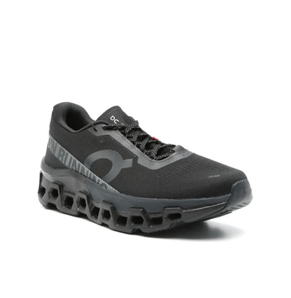 On Cloudmonster black