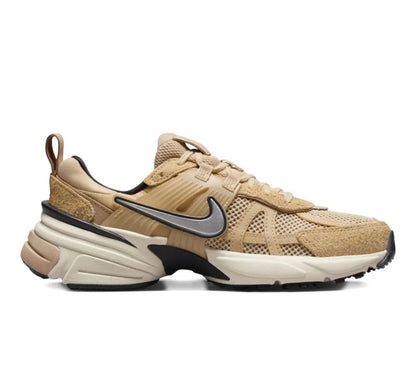 נעלי Nike V2K Beige מקוריות בעיצוב אופנתי עכשווי לקידום אתר