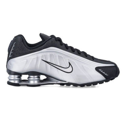 נעלי Nike Shox R4 Silver Black מקוריות בעיצוב אופנתי עכשווי לקידום אתר