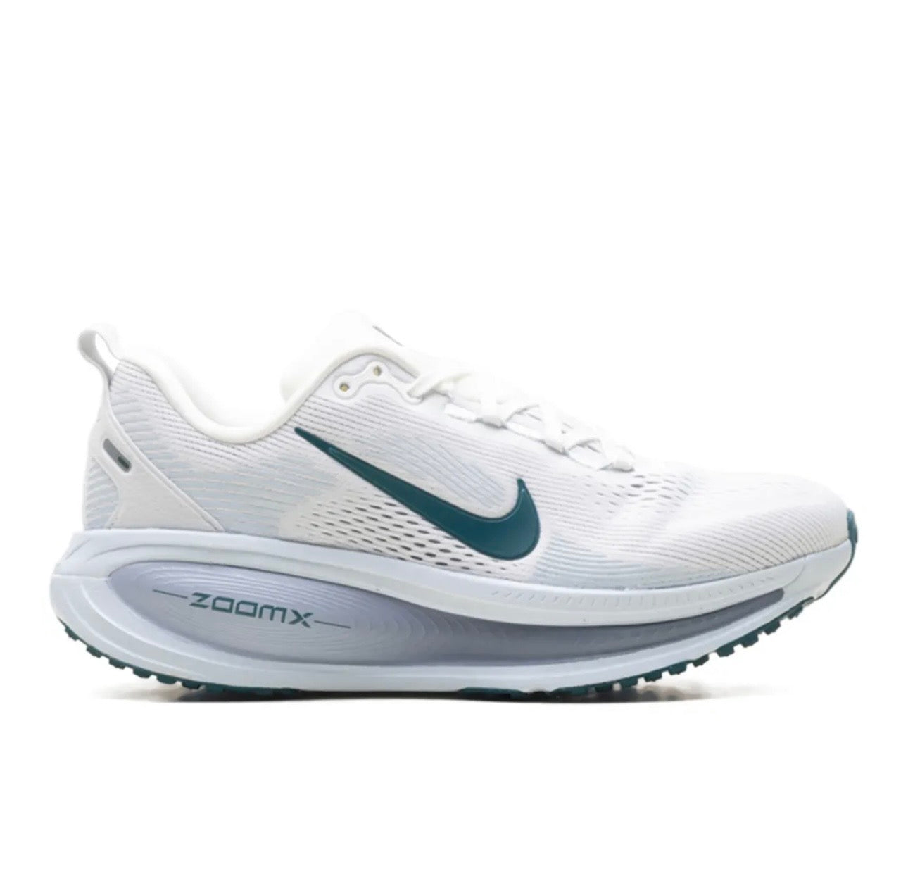 נעלי Nike Vomero Plus Light Blue מקוריות בעיצוב אופנתי עכשווי לקידום אתר