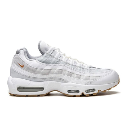 נעלי Nike air Vapormax 95’ white מקוריות בעיצוב אופנתי עכשווי לקידום אתר