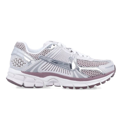 נעלי Nike Zoom Vomero 5 Silver Purple מקוריות בעיצוב אופנתי עכשווי לקידום אתר
