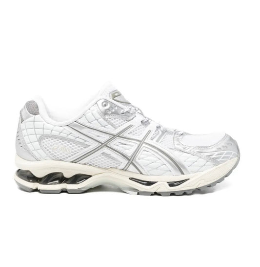 נעלי Asics Gel Nimbus White מקוריות בעיצוב אופנתי עכשווי לקידום אתר