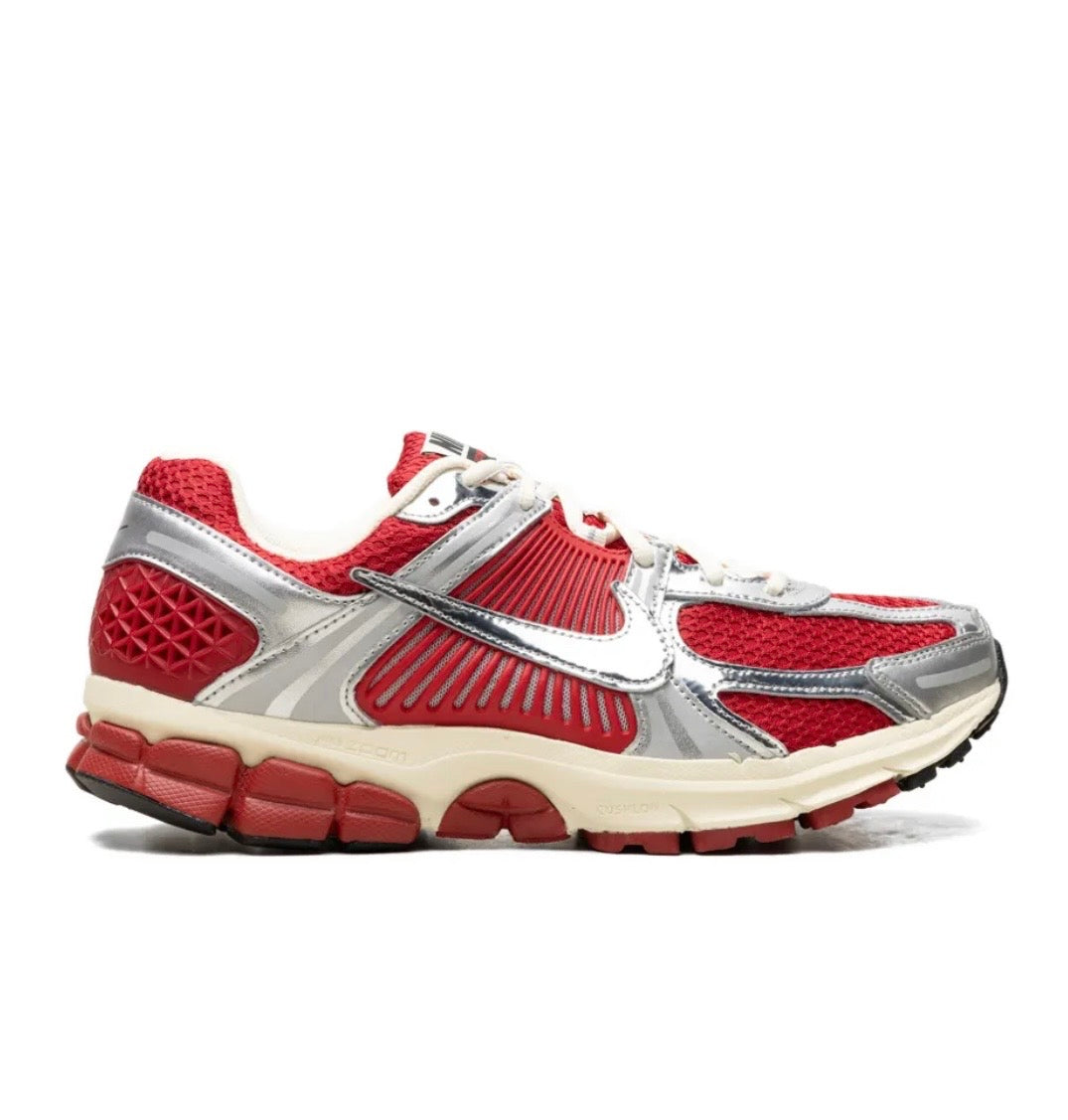 נעלי Nike Zoom Vomero 5 Red Silver מקוריות בעיצוב אופנתי עכשווי לקידום אתר