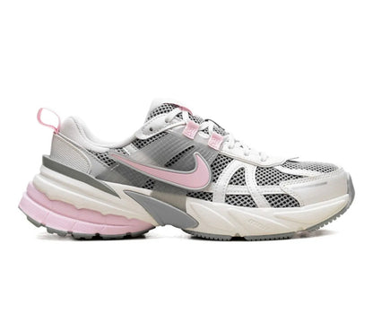 נעלי Nike V2K Pink Grey מקוריות בעיצוב אופנתי עכשווי לקידום אתר