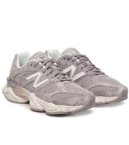 New Balance 9060 Light Grey