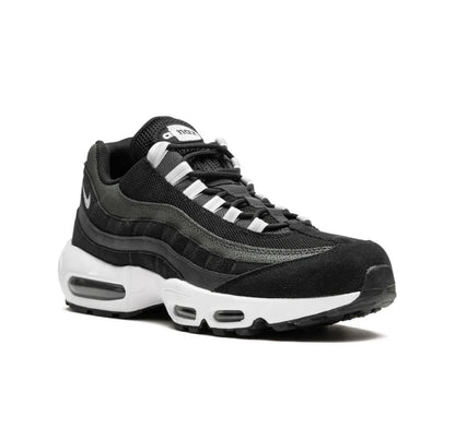 Nike air Vapormax 95’ black white