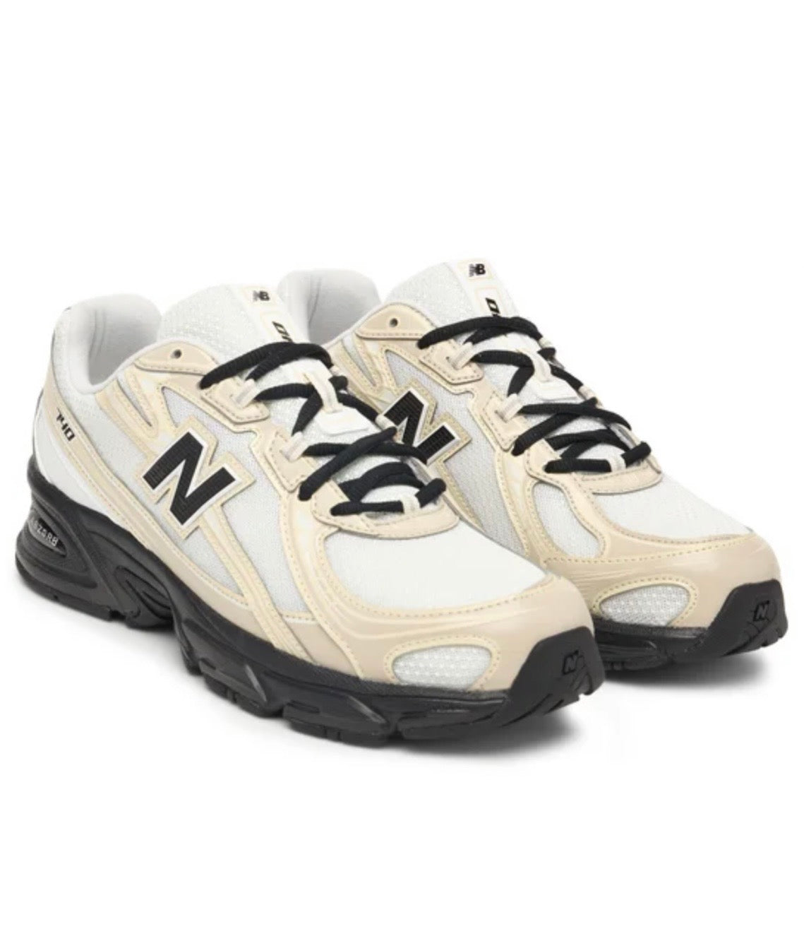 New Balance 740 cream