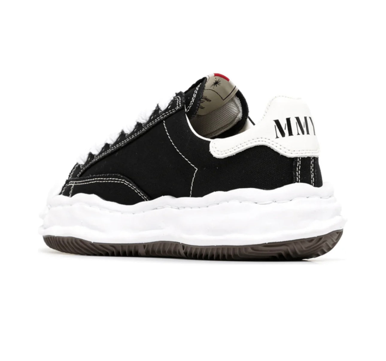 Maison Mihara Black White