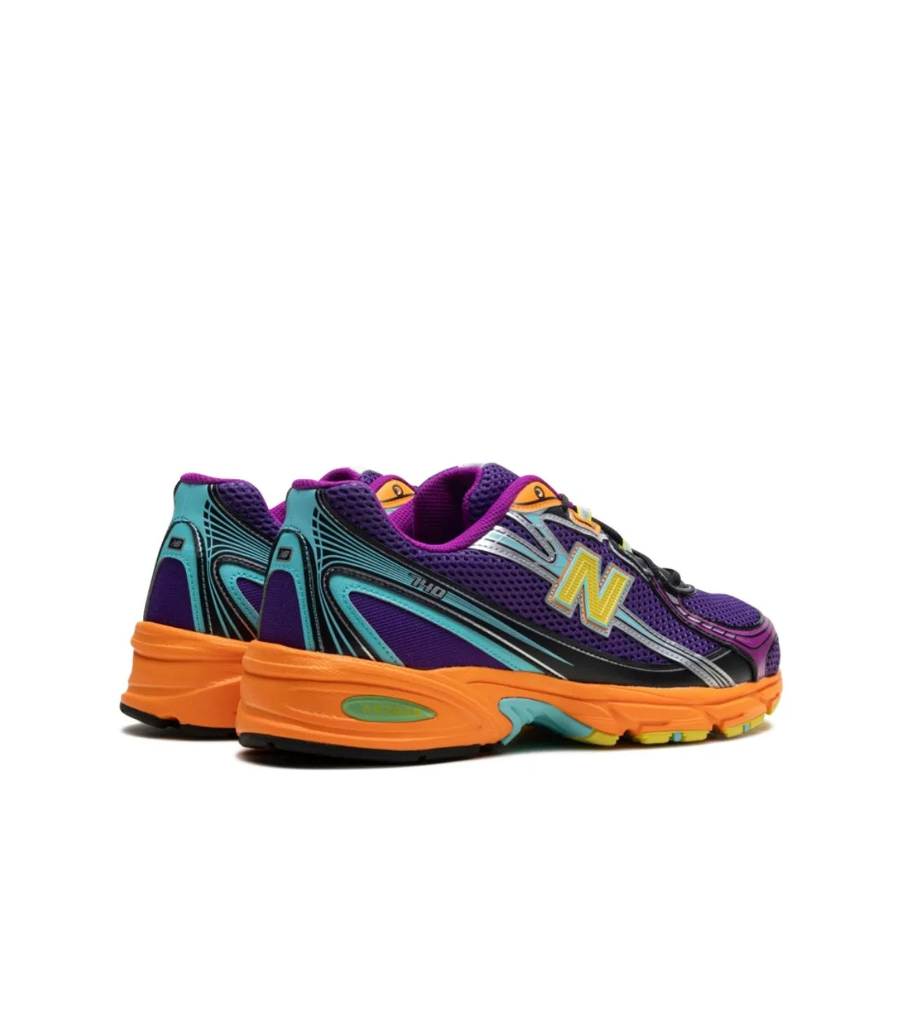 New Balance 740 colourful