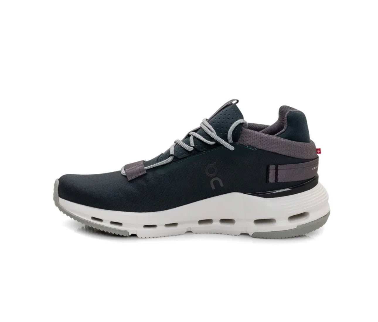 On Cloudnova Black