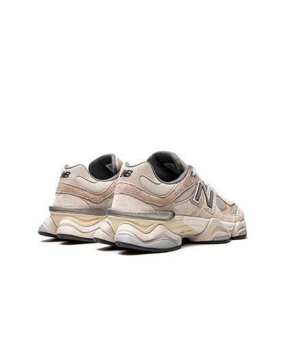 New Balance 9060 Moondaze