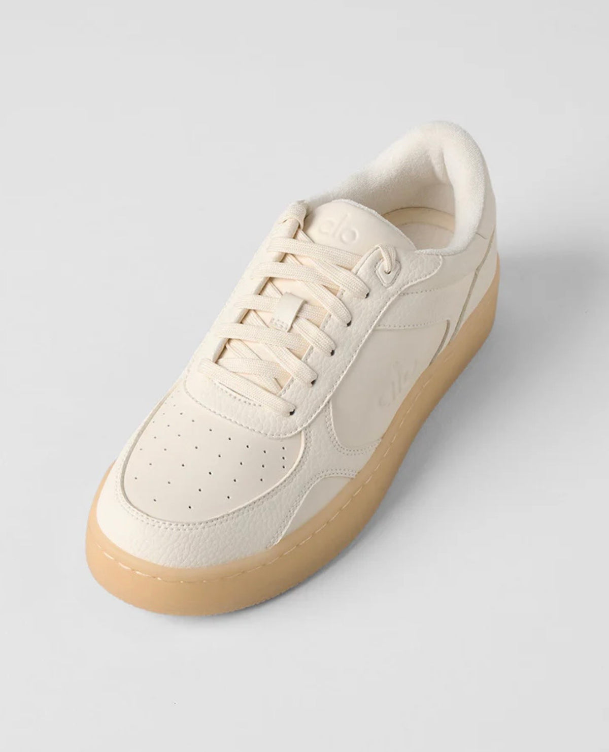 Alo Sneakers Beige