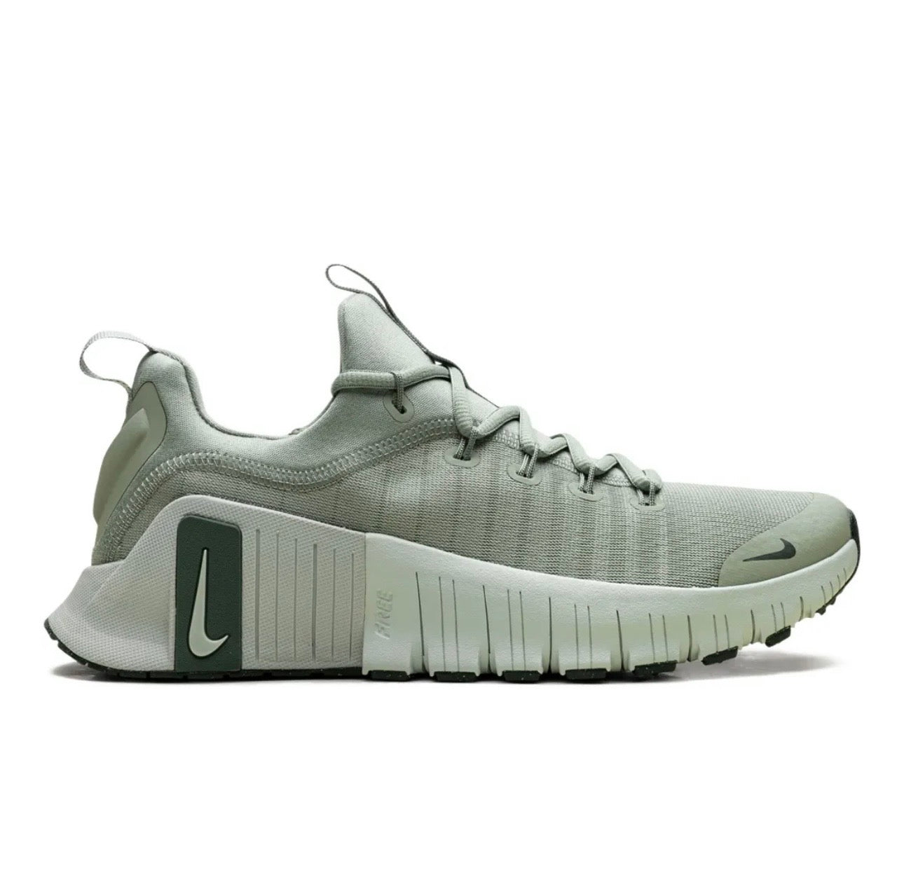 Nike free metcon green