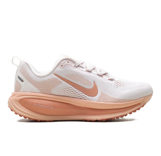 Nike Vomero Plus Peach
