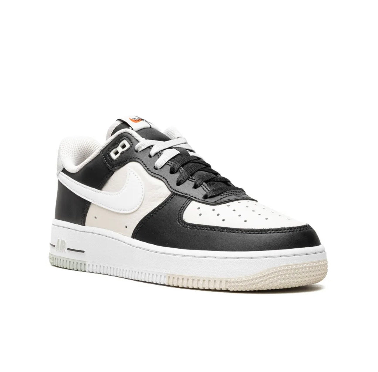 Nike AIR FORCE 1 Black Cream