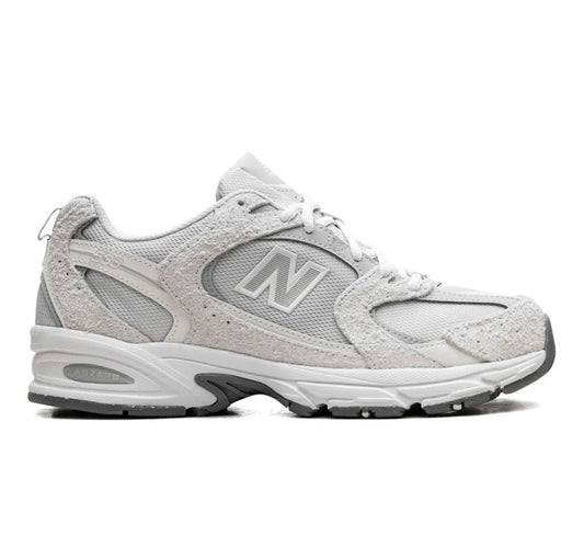 נעלי New Balance 530 grey מקוריות בעיצוב אופנתי עכשווי לקידום אתר