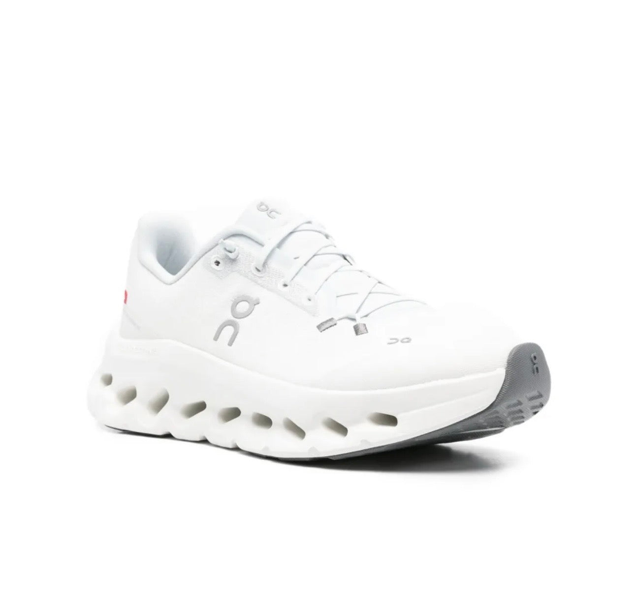 On Cloudtilt white