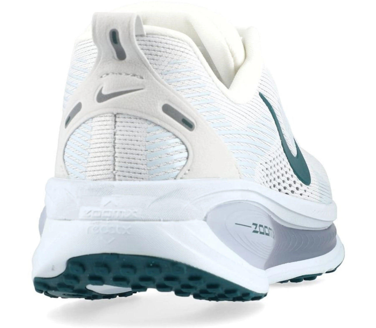 Nike Vomero 18 מידה 42.5