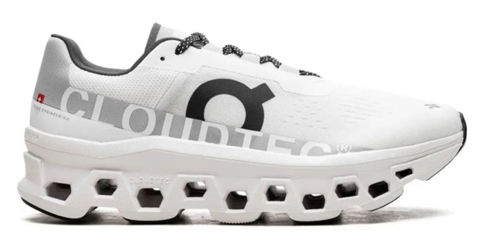 On cloudtec מידות 42.5,43