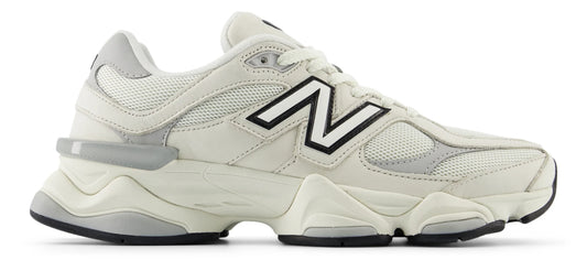 NEW BALANCE White grey מידה 41.5/46