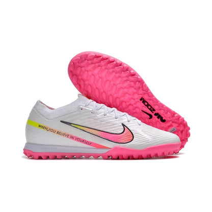 נעלי כדורגל ״Nike״ קטרגל – White Pink (2)