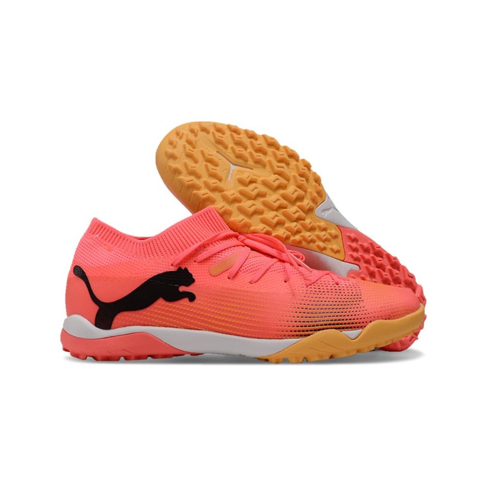 נעלי כדורגל ״Puma״ קטרגל – Coral