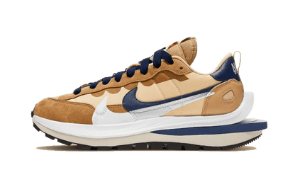 נעלי Nike X Sacai Vaporwaffle Tan Navy מקוריות בעיצוב אופנתי עכשווי לקידום אתר