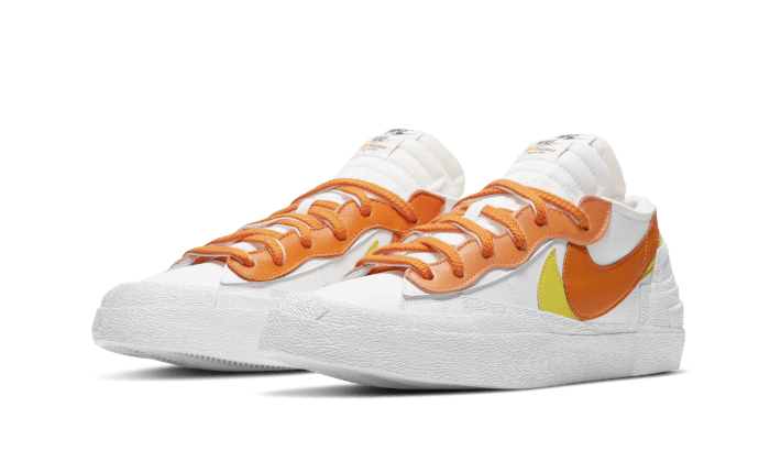 Nike Blazer Low Sacai White Magma Orange